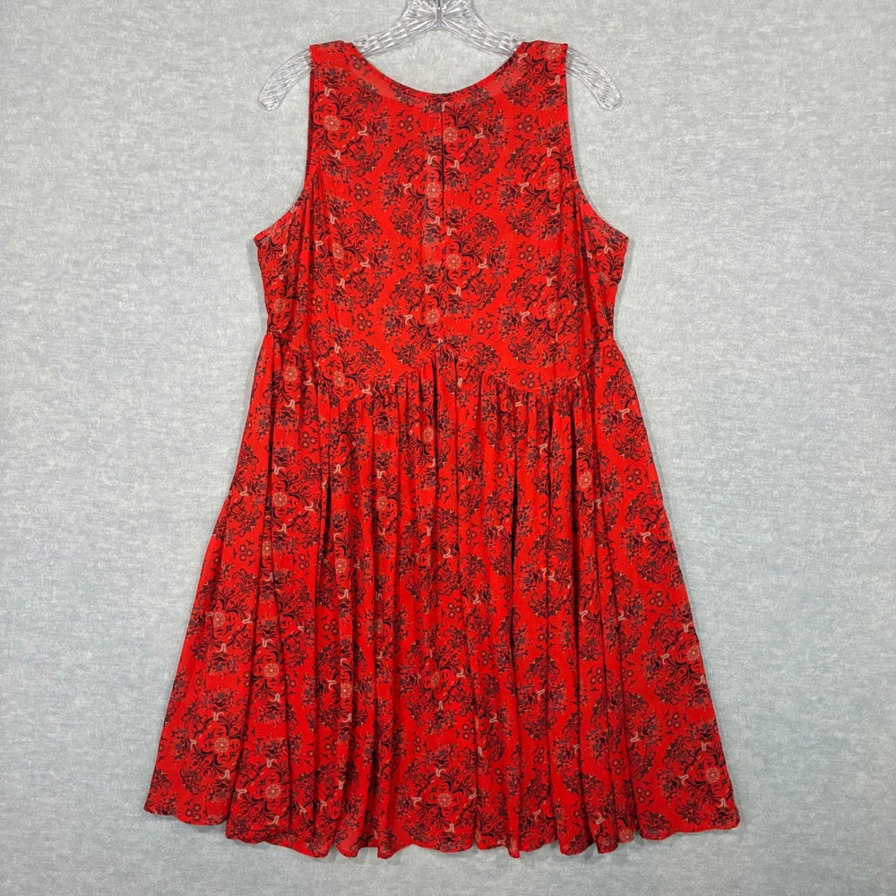 Torrid Red Floral Damask Sleeveless Babydoll Dress Size 0 Keyhole Back RN148862